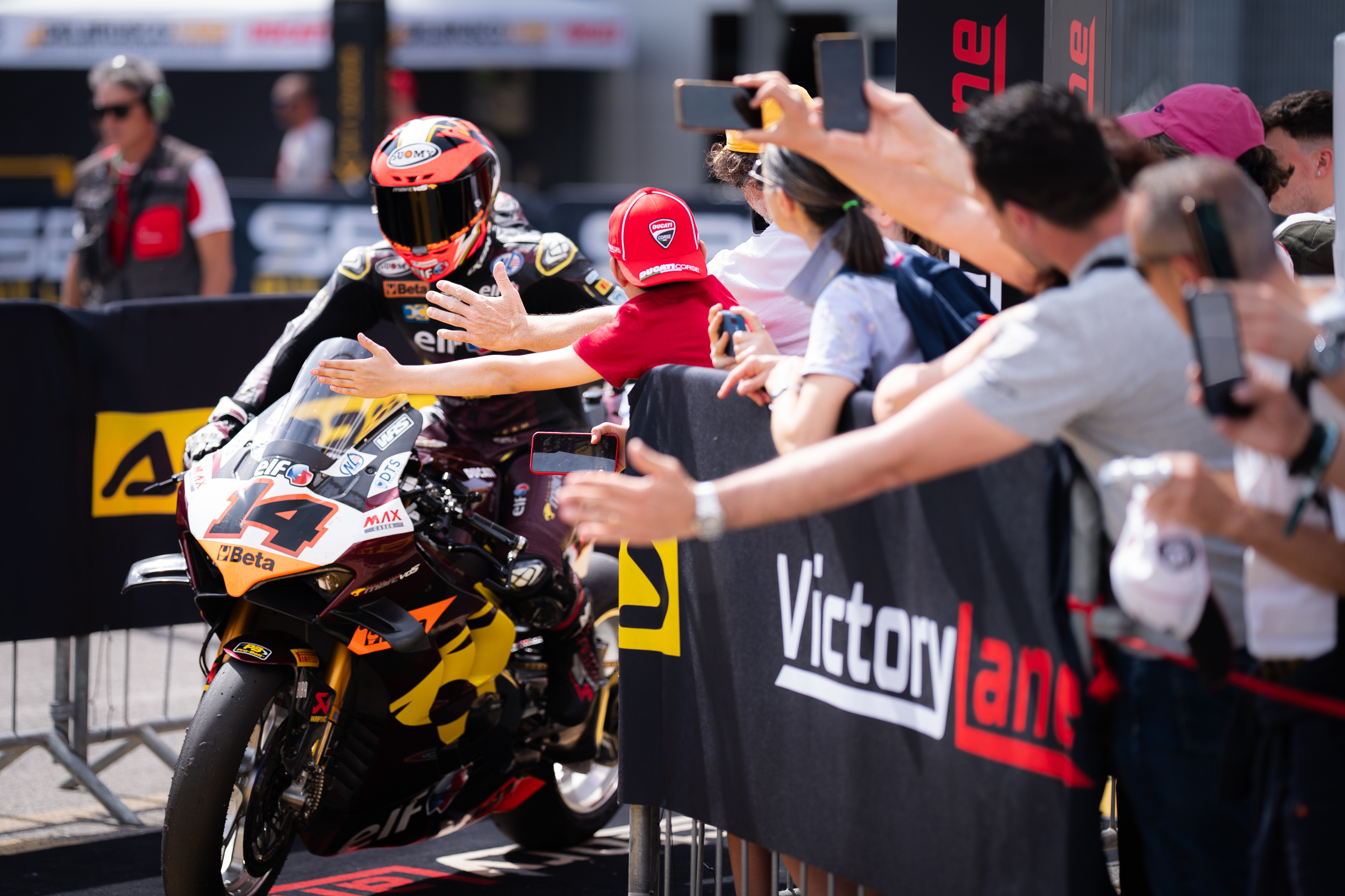 Tricky race 1 for Lowes in Italy after brilliant qualifying 1