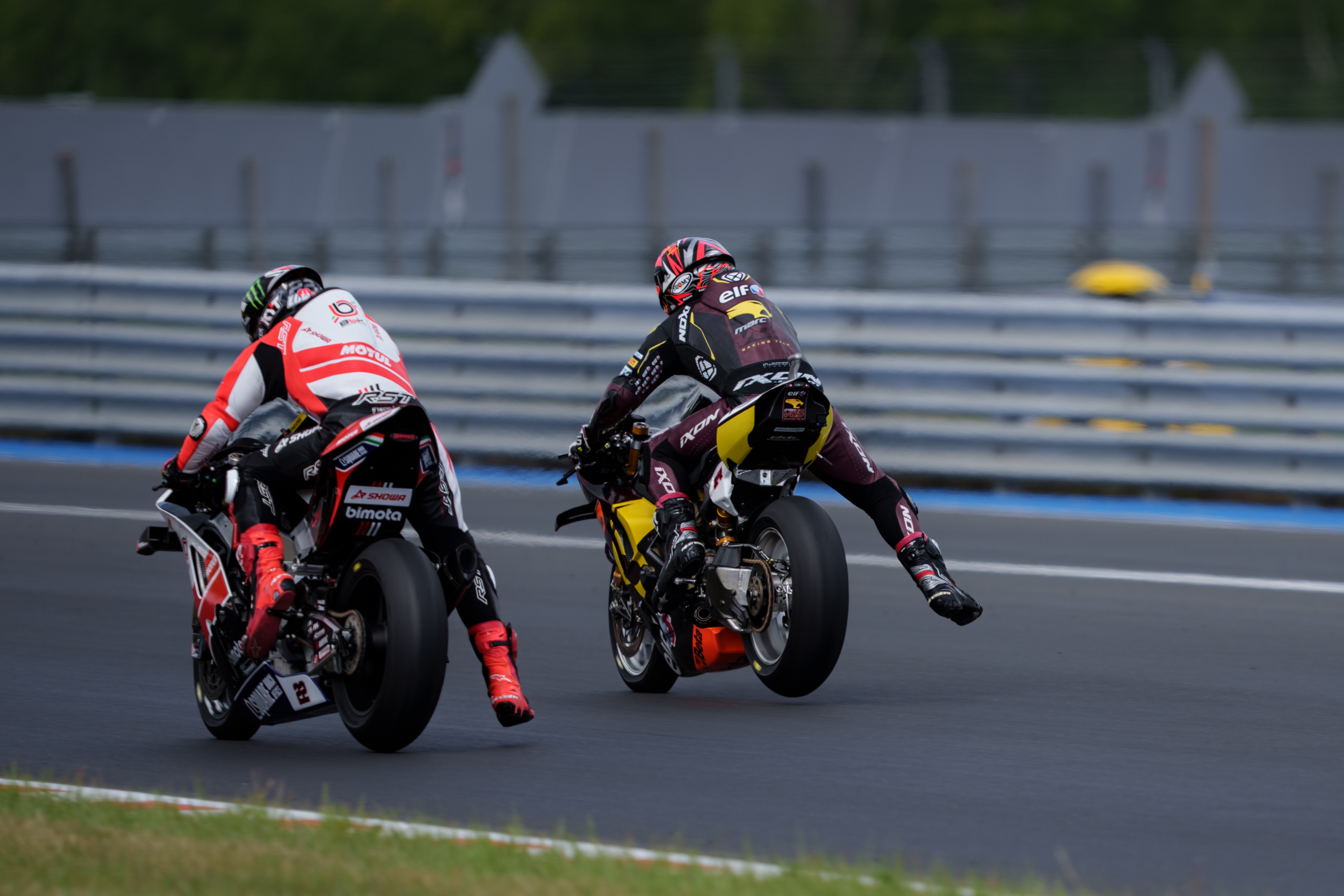 Lowes makes Most of Sunday with pair of fighting fourths 1