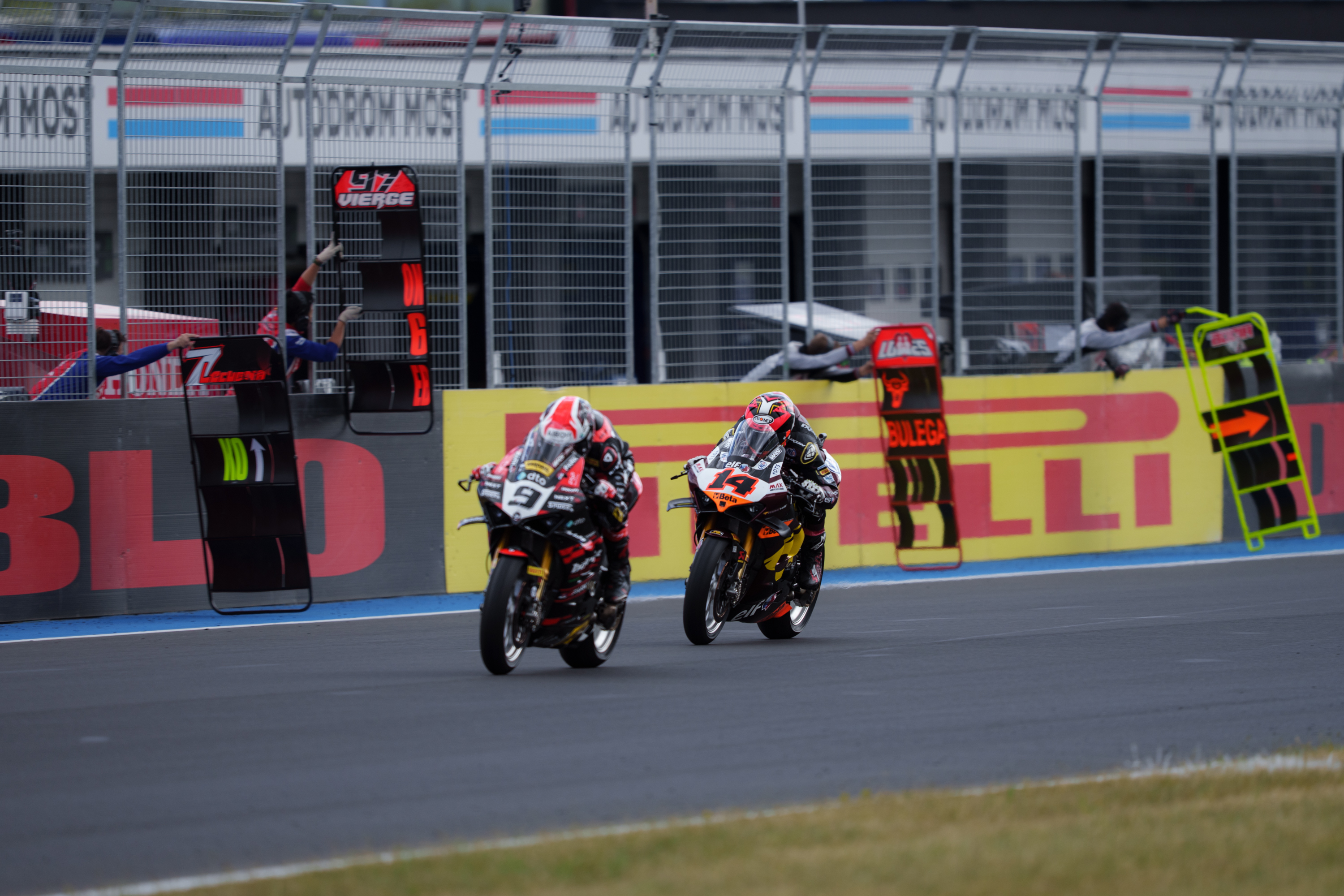 2025 WorldSBK Round 5 - Most 35