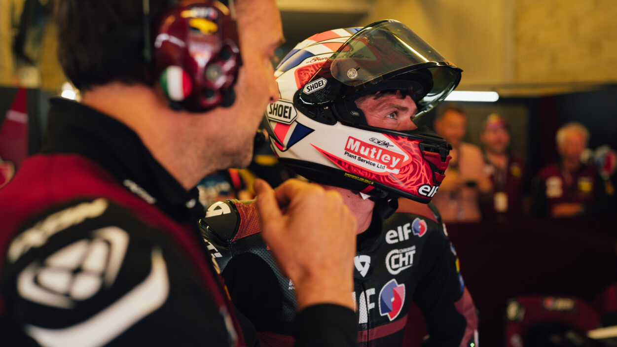 Dixon to launch Le Mans podium challenge from second row 11