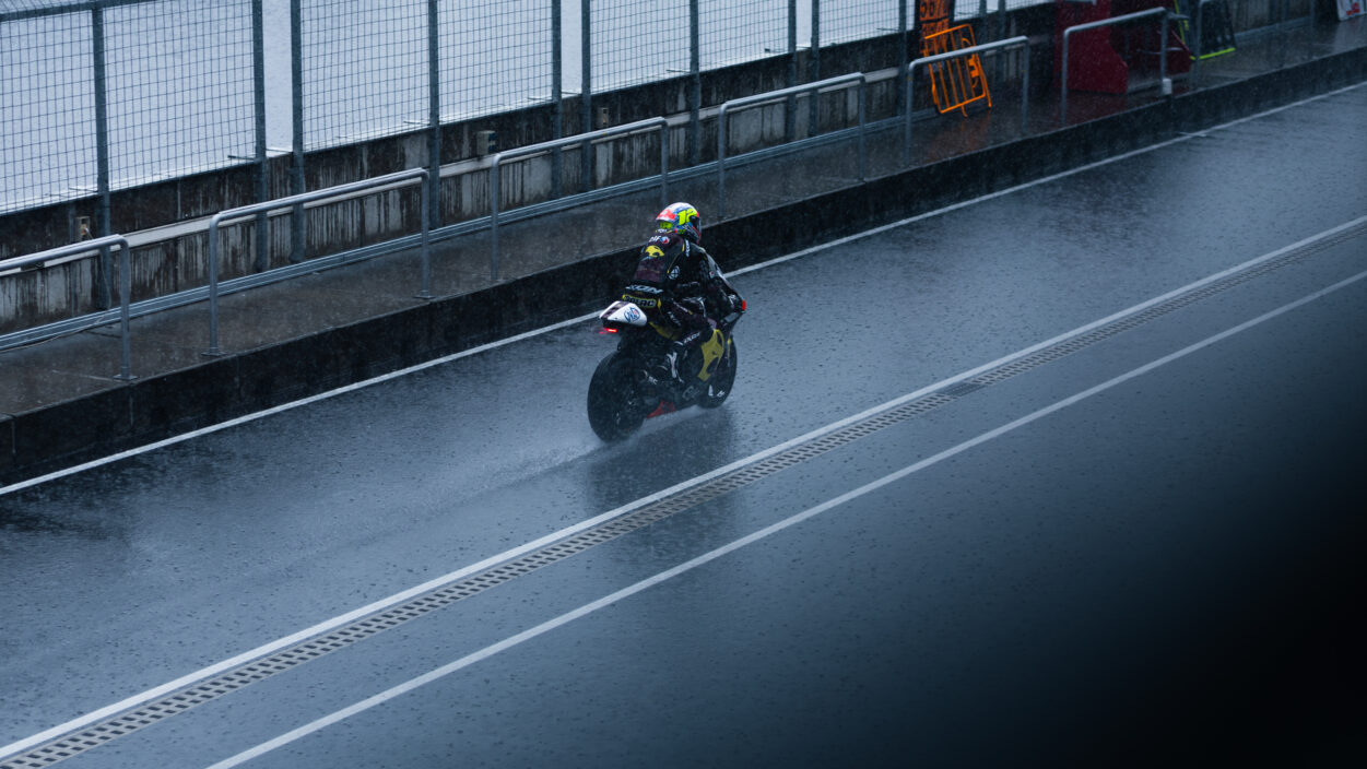 Salac second as rain limits Friday running at Brno 35