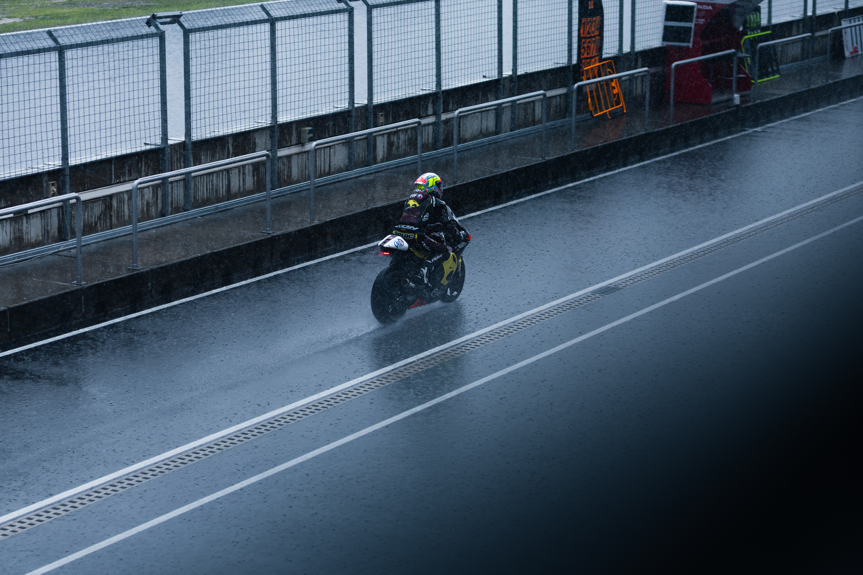 Salac second as rain limits Friday running at Brno 1