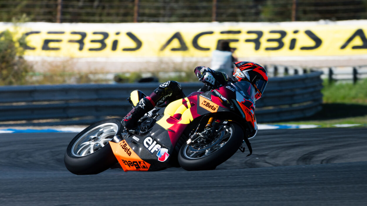 Lowes makes positive progress on day one in Portugal 15