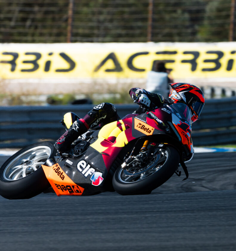 Lowes makes positive progress on day one in Portugal 3
