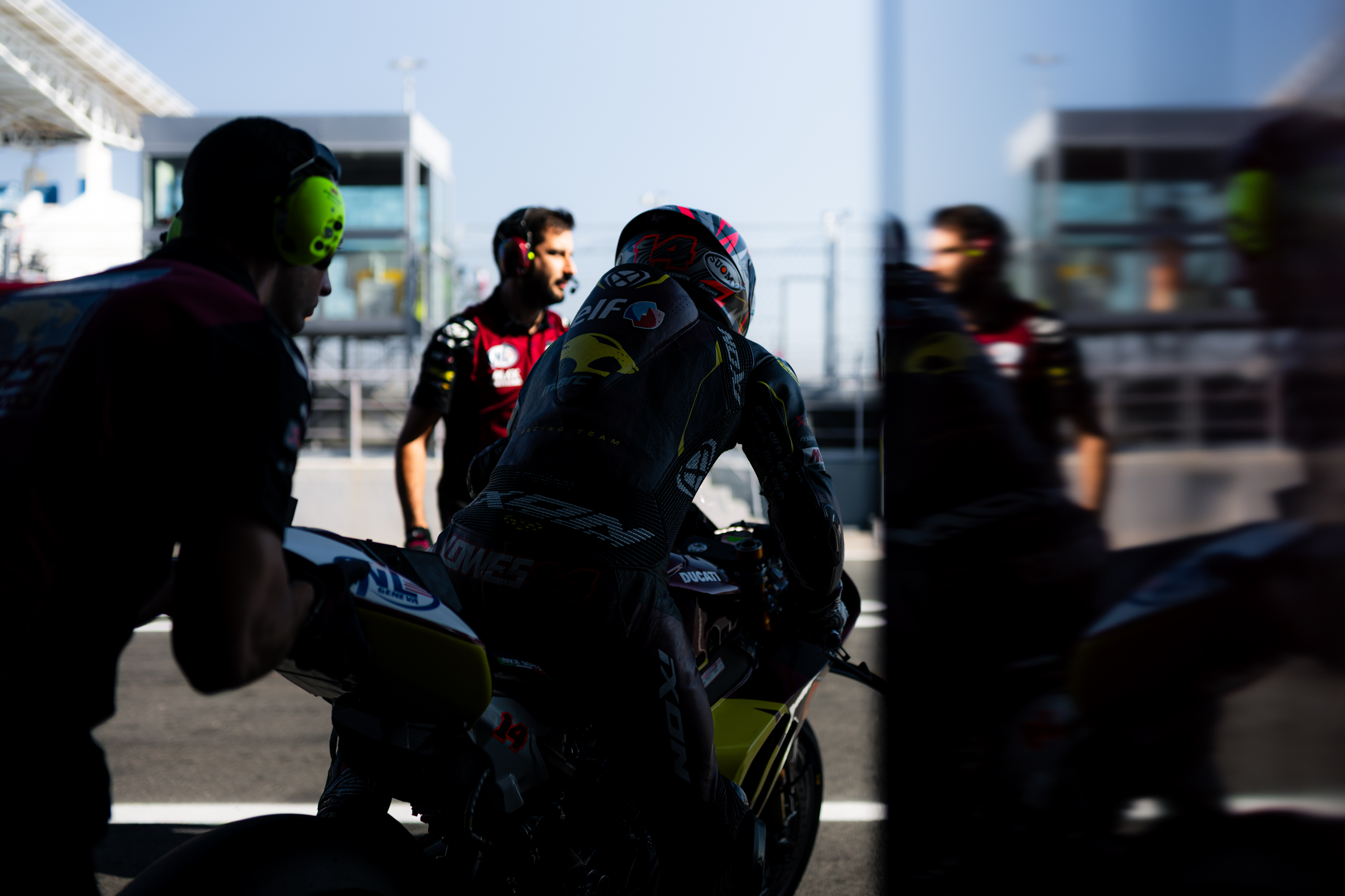 Lowes ready to try for positive season finale in Jerez 1