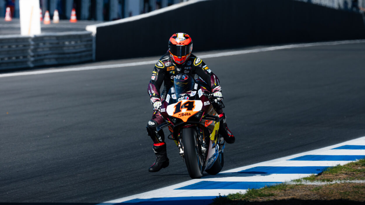 Lowes eyes podium challenge in Portugal 19