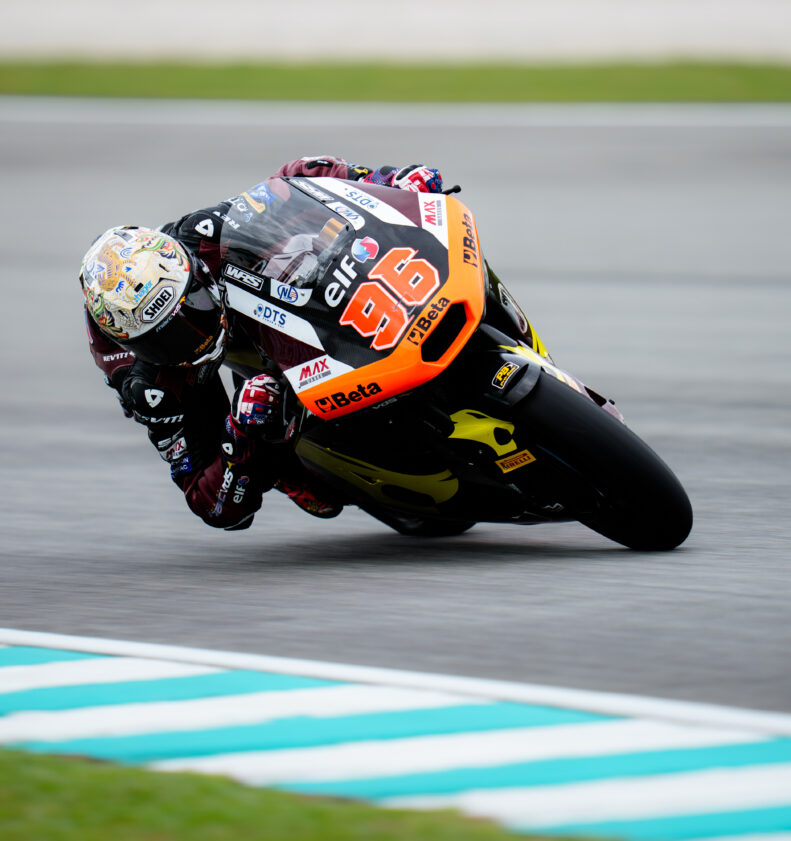 Strong start at Sepang for second fastest Dixon 1
