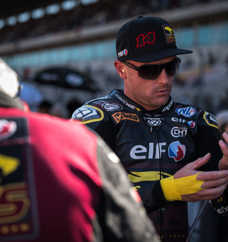 Fighting fifth for Lowes in brilliant racing comeback 1