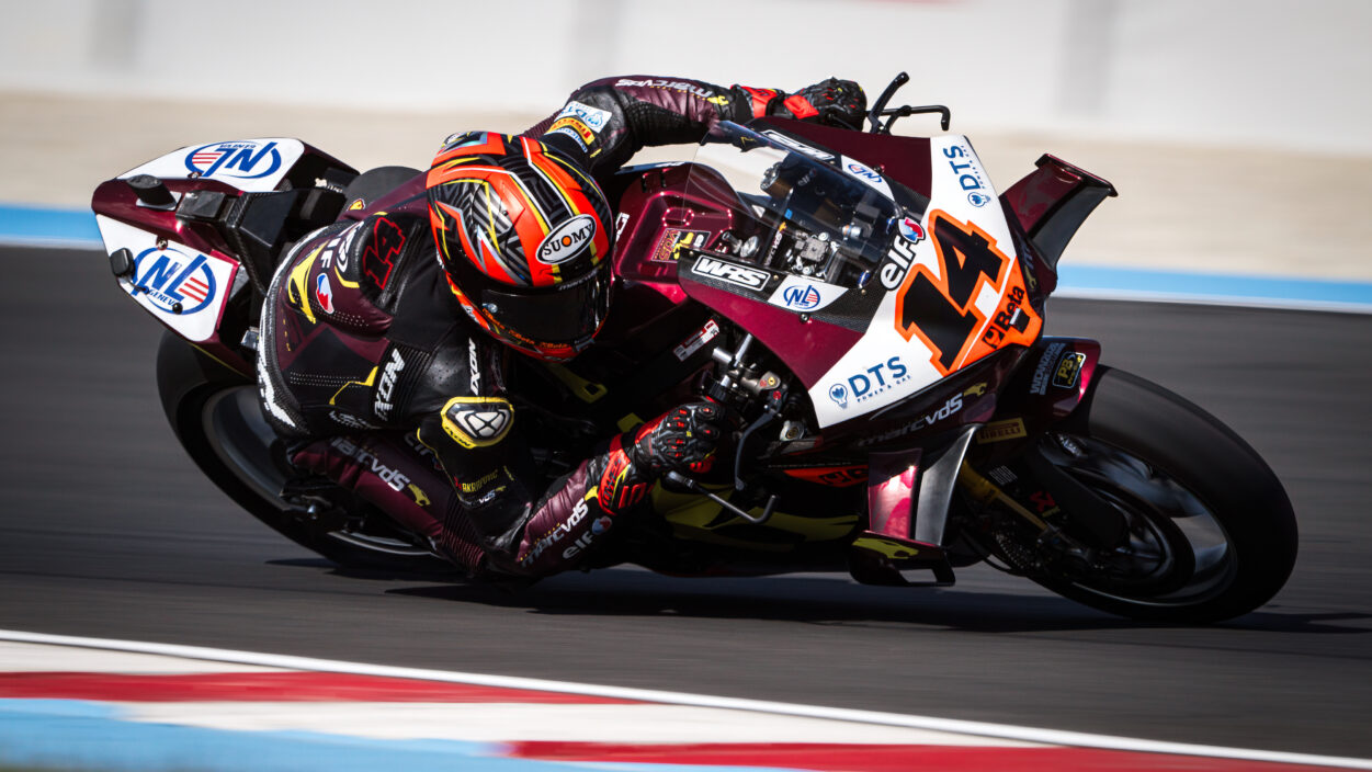 Lowes extends top three streak in Hungary practice 19