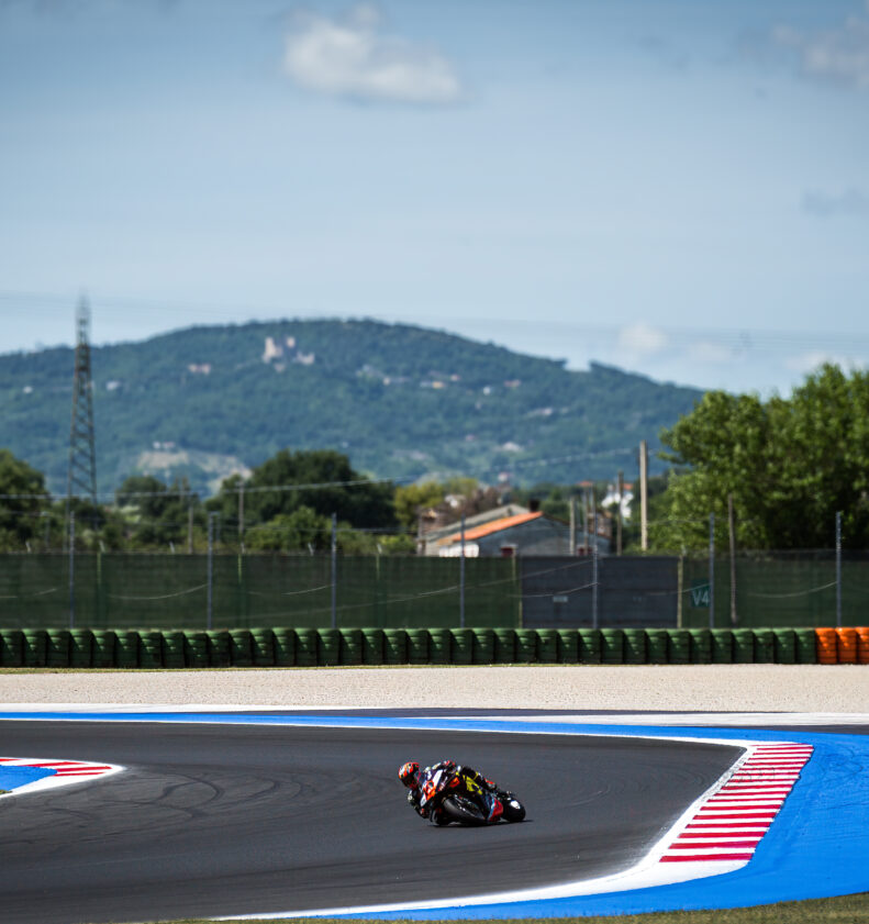 Strong start for Lowes in sunny San Marino 1