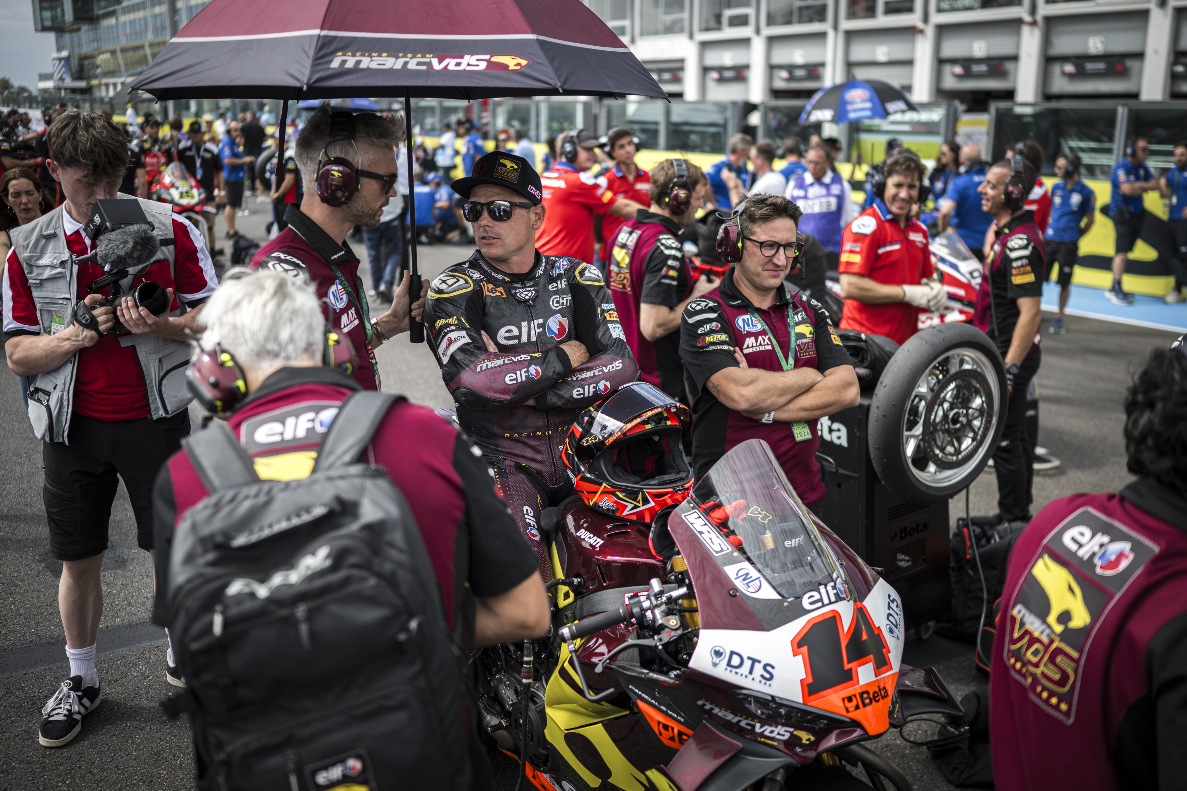 Sunday frustration for Lowes in France 1