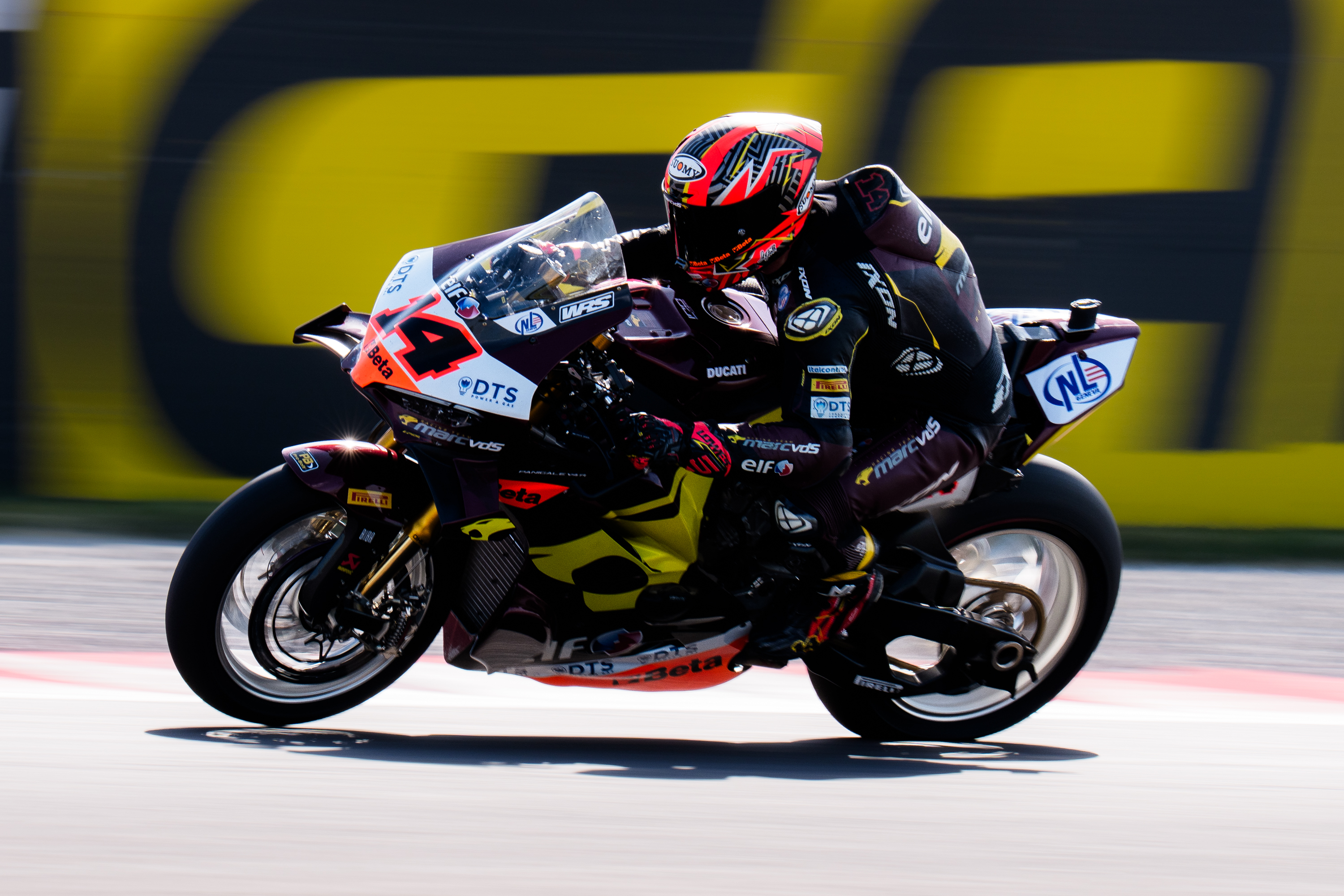 Lowes kicks off Cremona with strong Friday showing 1