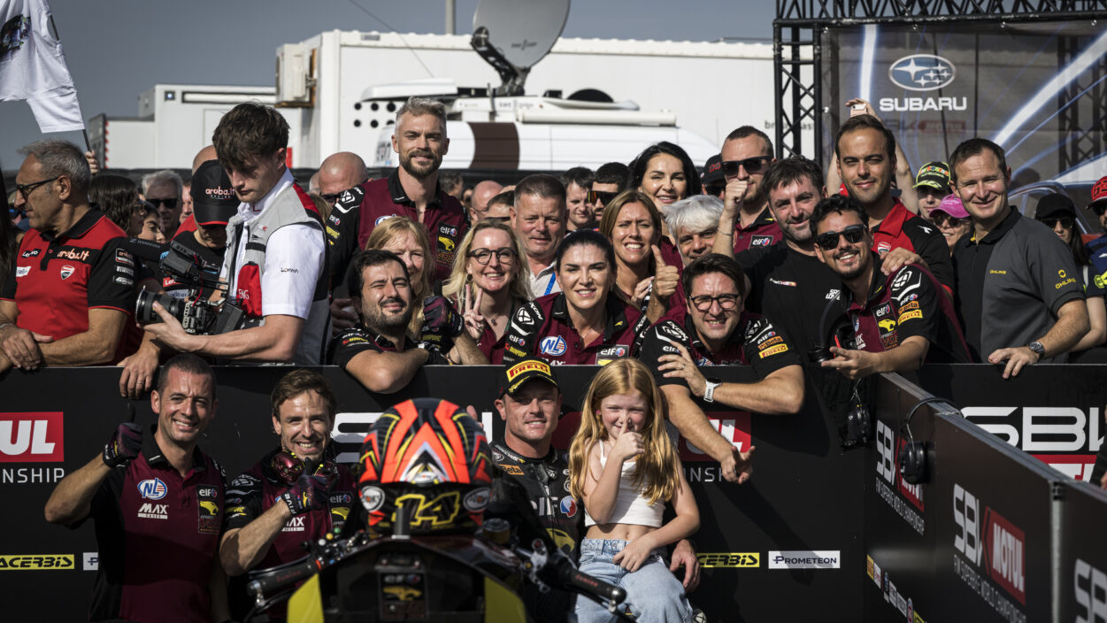 Lowes delivers stunning Saturday in sunny Spain 15